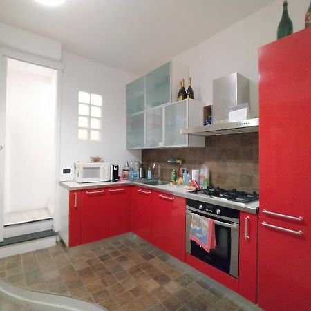 Appartamento In Centro 사보나 외부 사진