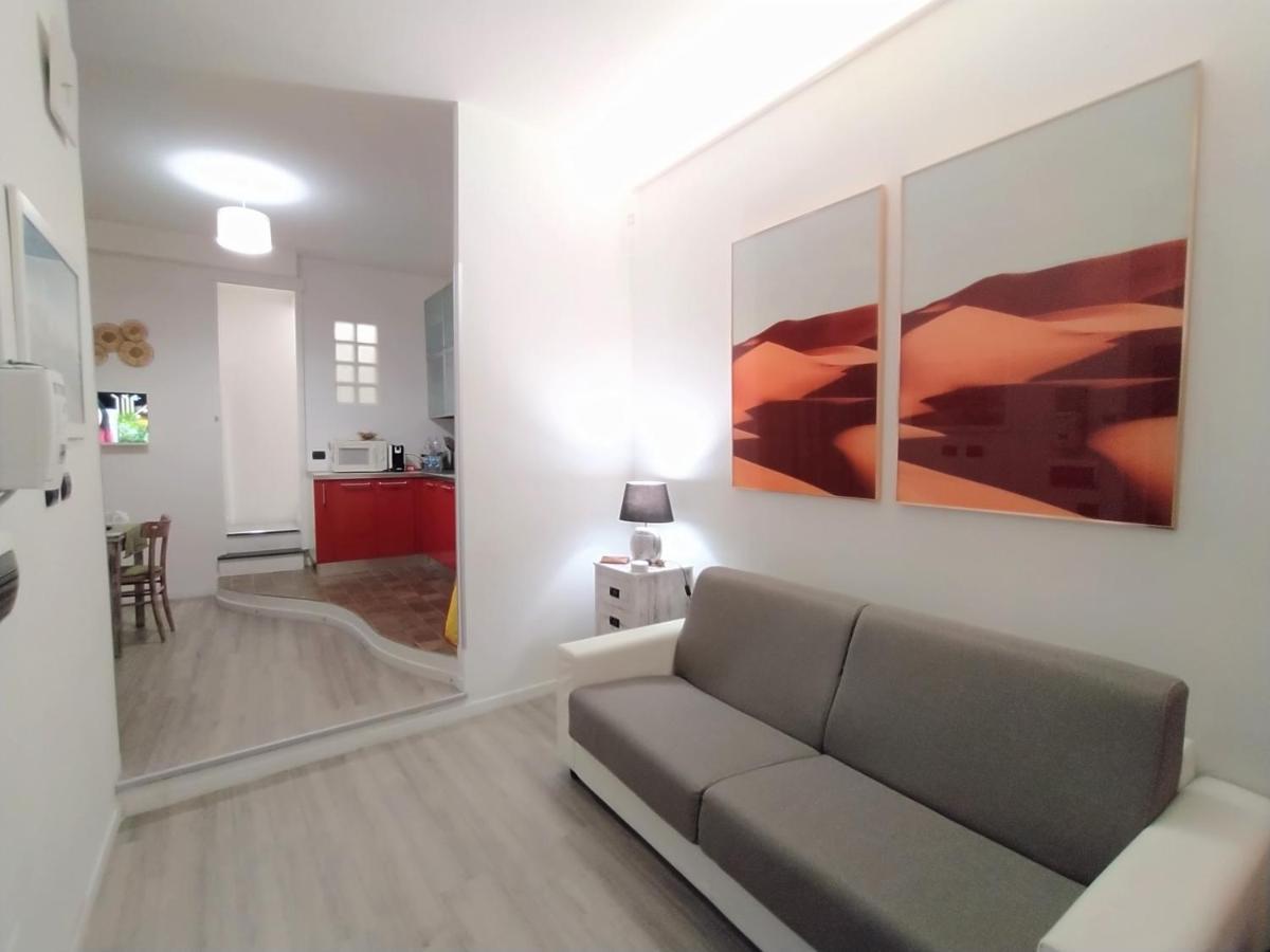Appartamento In Centro 사보나 외부 사진
