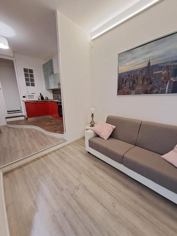 Appartamento In Centro 사보나 외부 사진